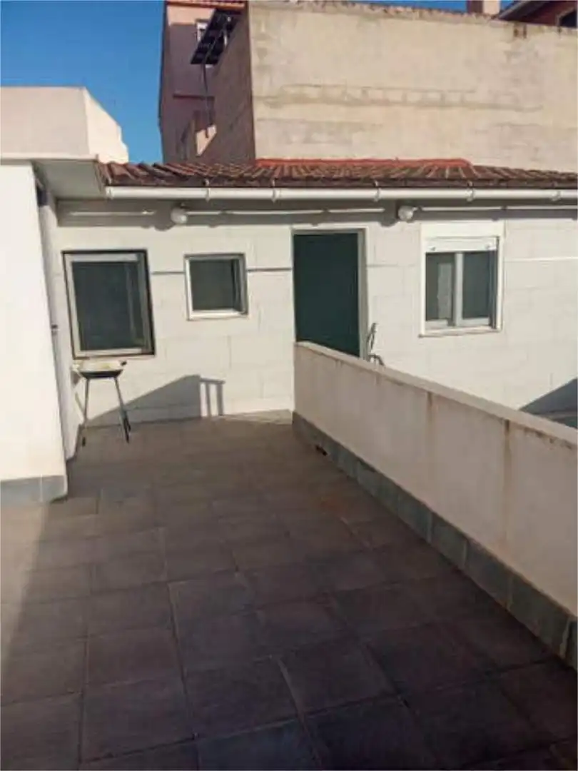 Chalet en Barrio San Francisco - Foto 2