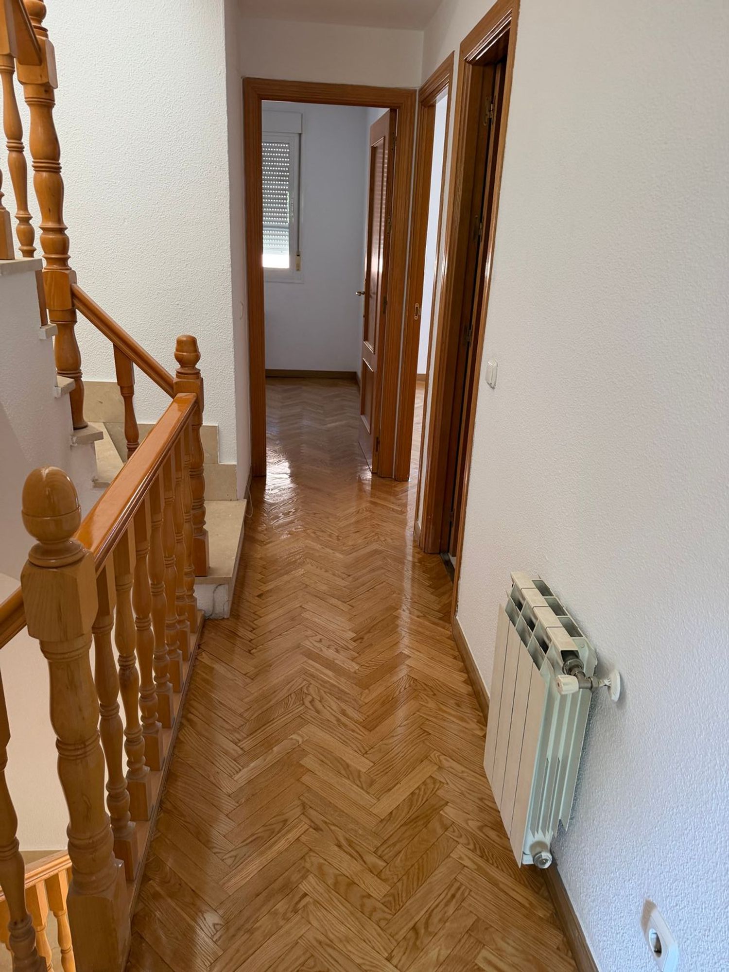 Chalet adosado en Calle Valle de Cardos, Valdezarza - Foto 23