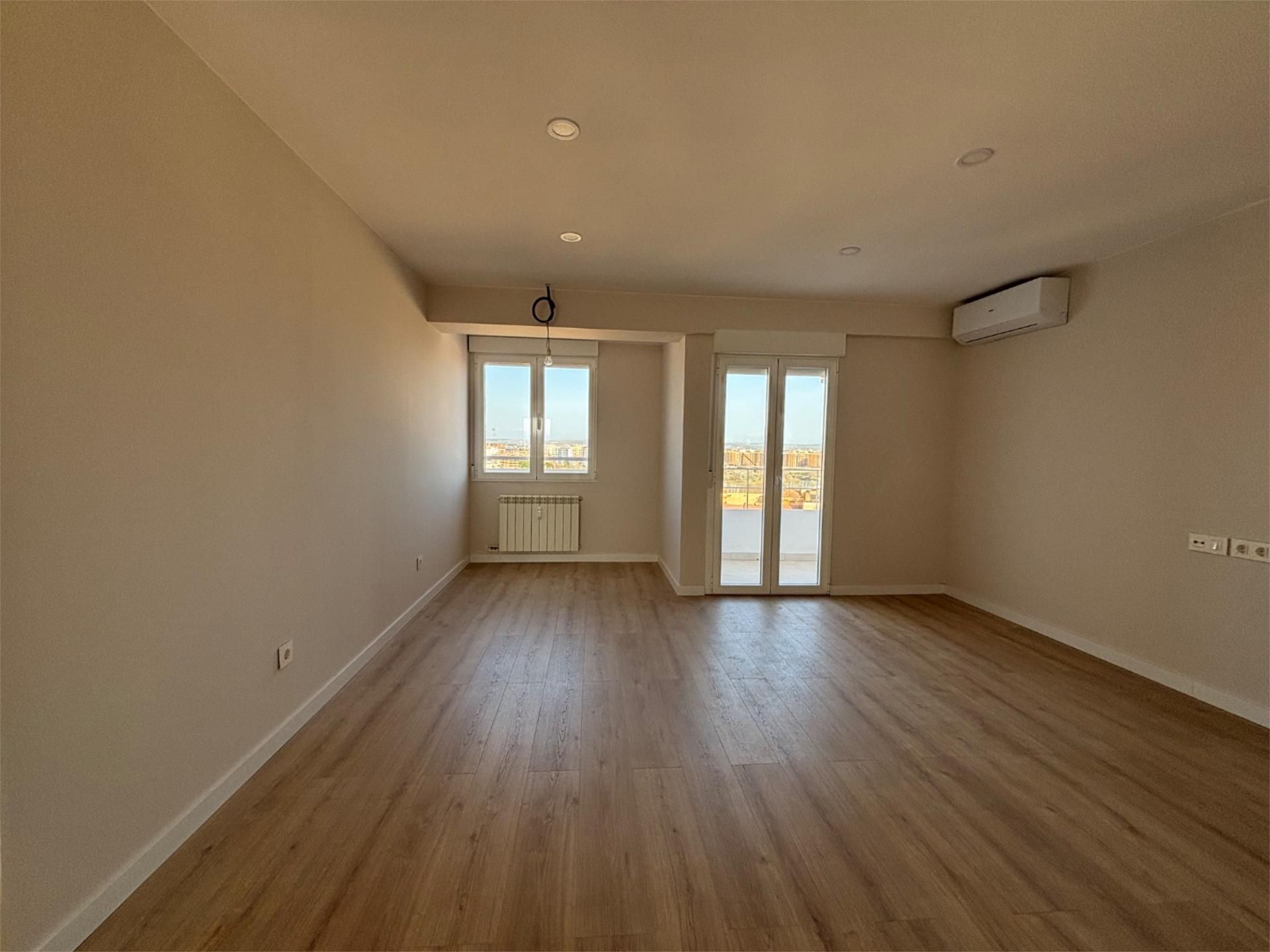 Piso en  Calle de Alonso V 17 - Foto 12