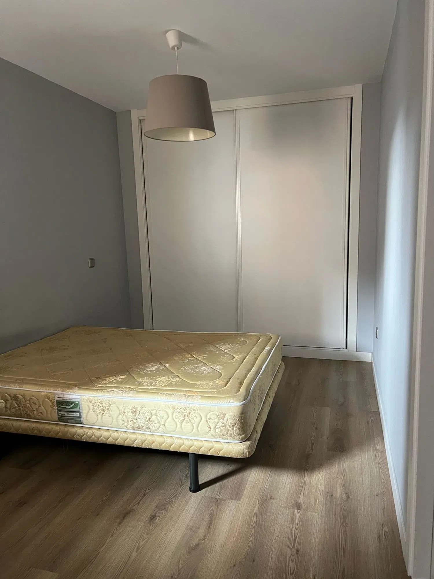 Piso en calle de la Infanta Mercedes, 96 - Foto 14