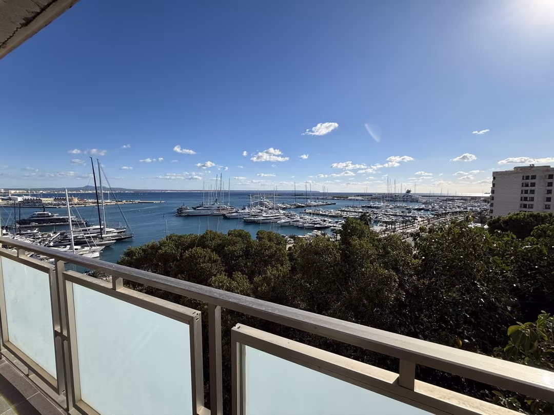 Piso en  Passeig Marítim 35