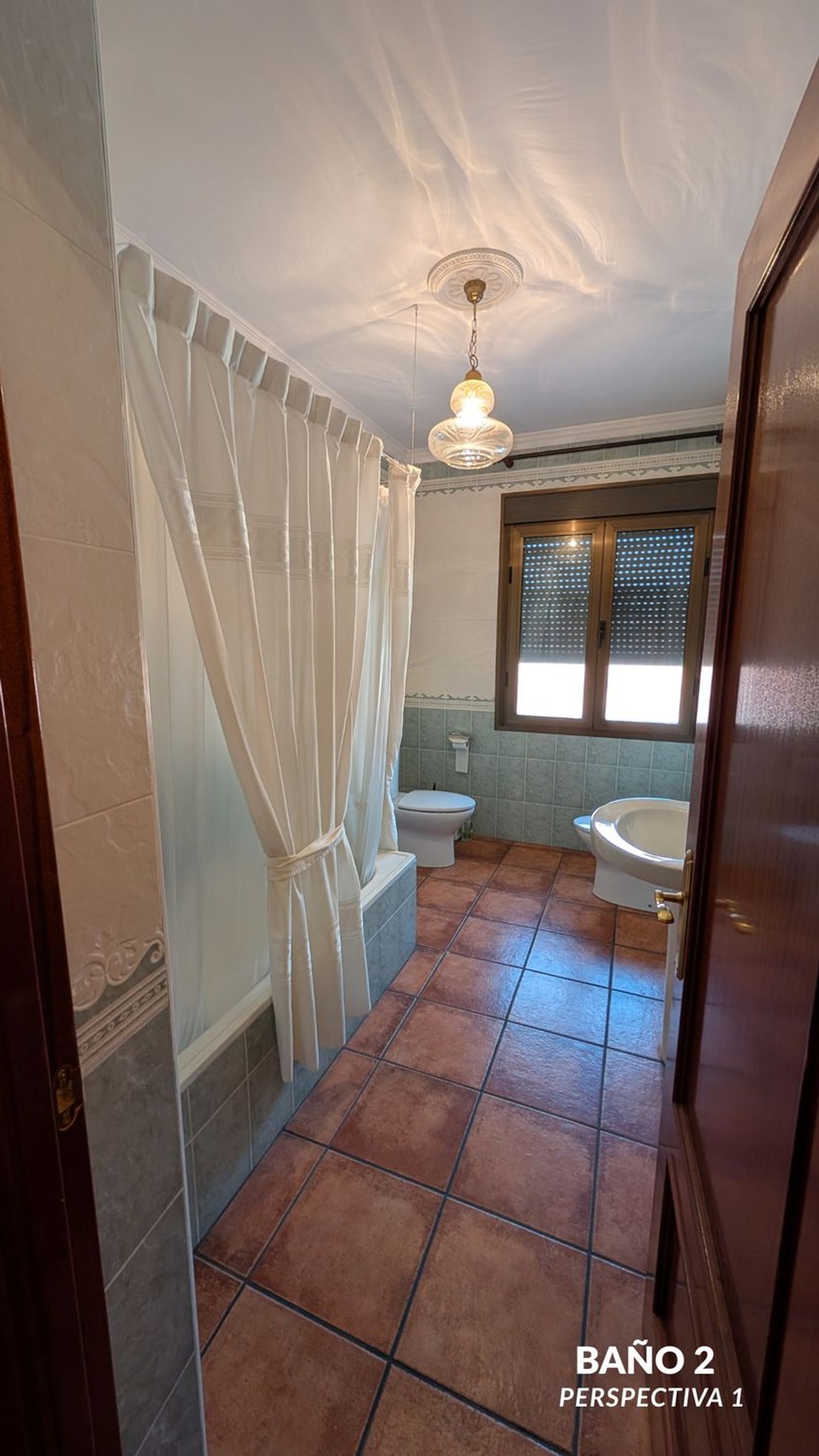 Chalet adosado en Calle Villacisneros s/n - Foto 23