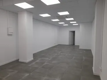 Local comercial en  CORNELLA - Foto 13