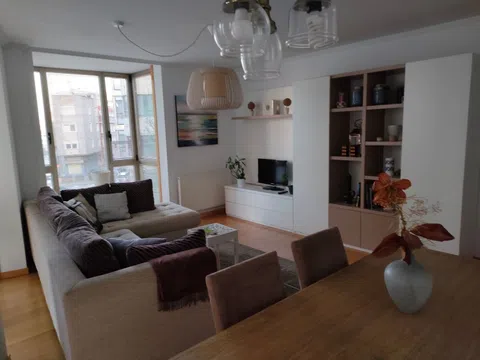 Piso en calle Jacinto Benavente, 2