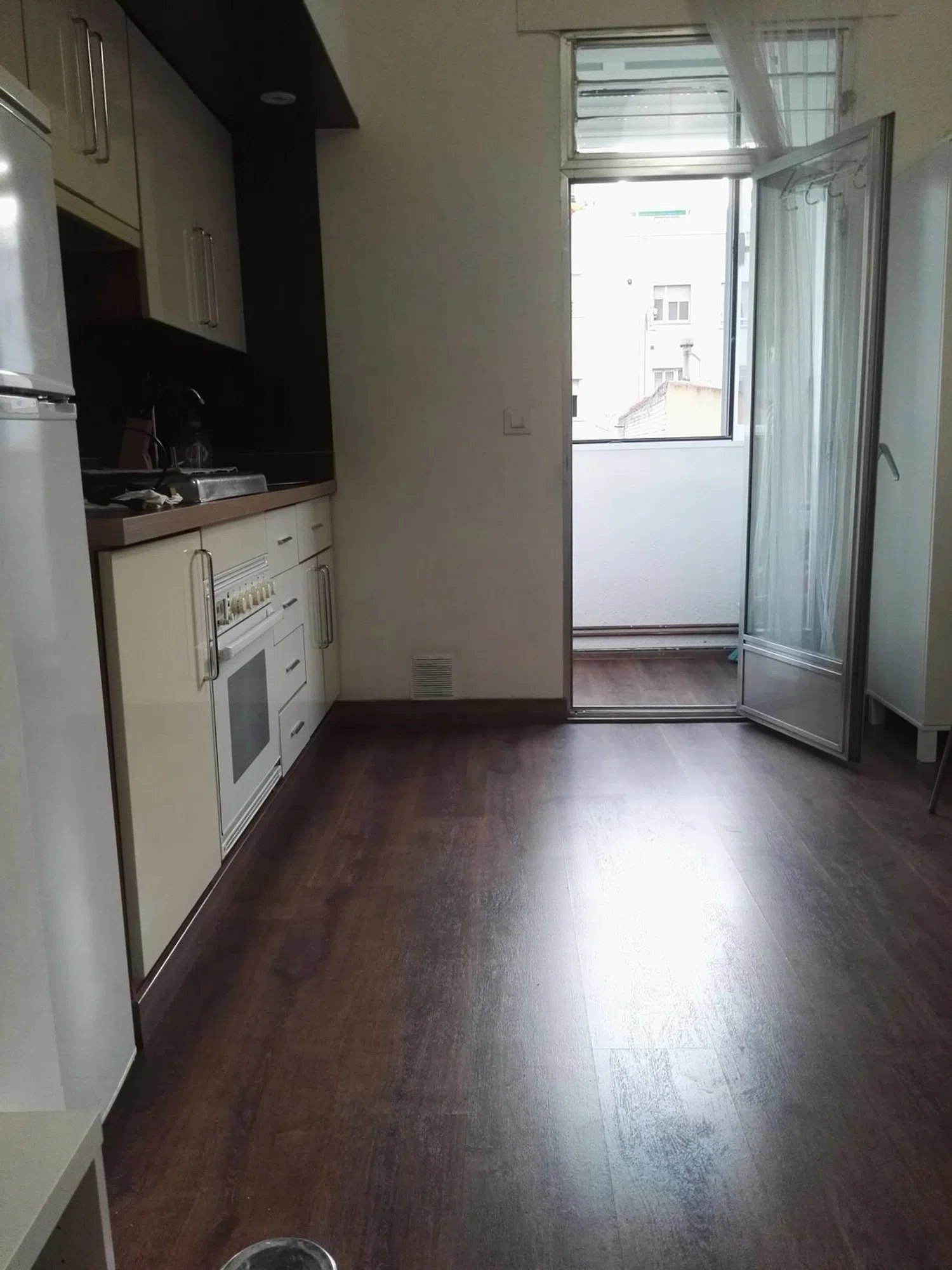 Piso en calle de Guzmán el Bueno, 93 - Foto 10