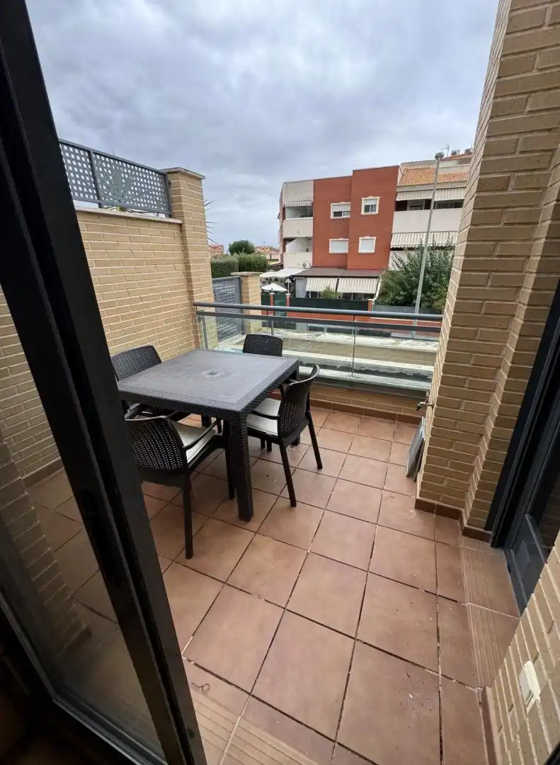 Piso en  Calle Fernando Sanchéz Agüera 24 - Foto 5