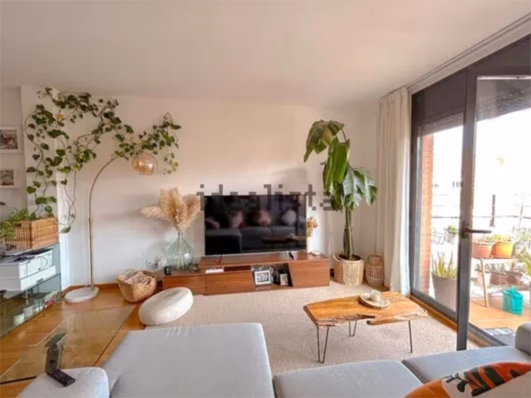 Piso en  Carrer del Taquígraf Serra 20 - Foto 2