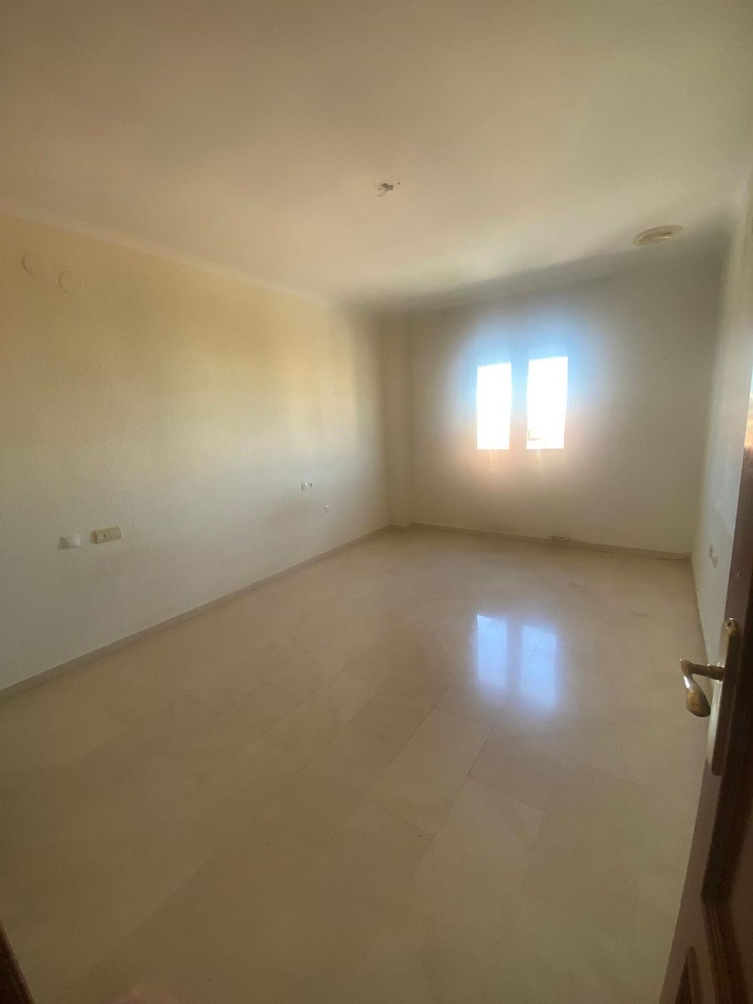 Piso en Avenida de la Buhaira, 1, Buhaira - Huerta del Rey - Foto 3
