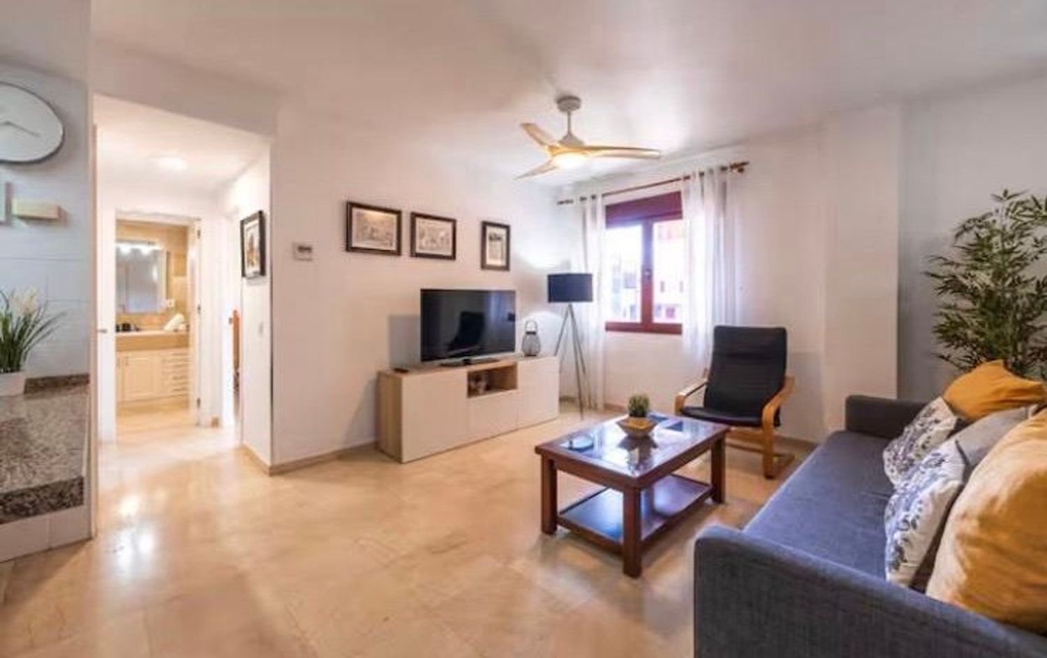 Piso en calle Sagunto, 15 - Foto 4