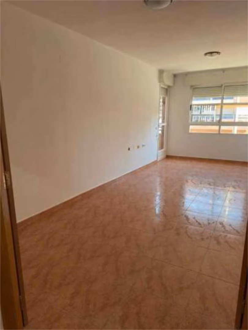 Piso en Juan de Borbon - Foto 2