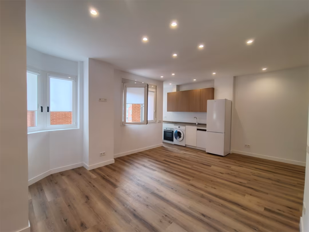 Estudio en  Calle de las Peñuelas 26 - Foto 10