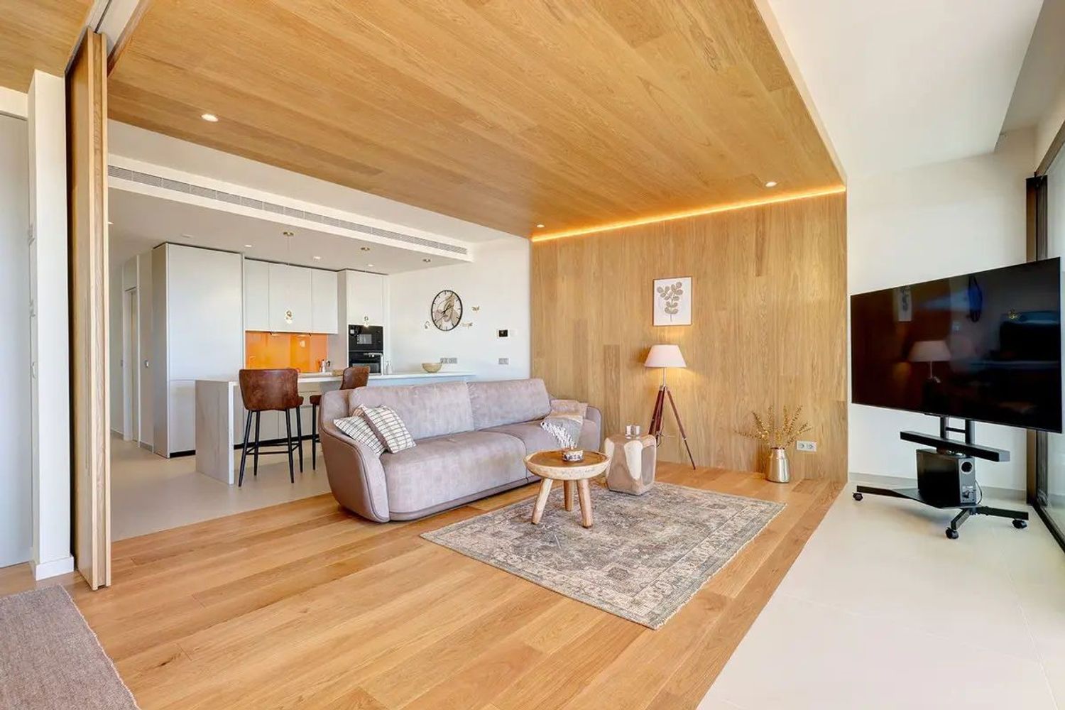 Piso en avenida 8 de Marzo s/n - Foto 3