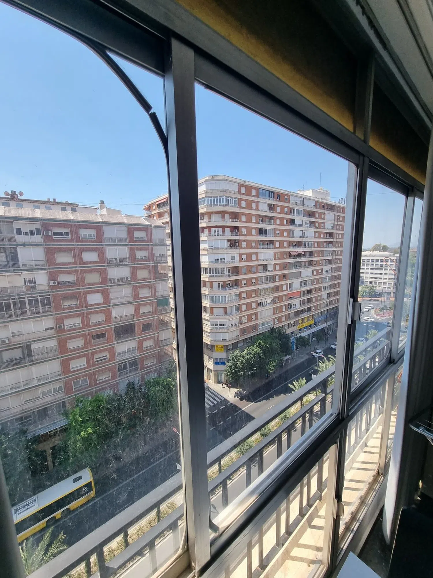 Piso en avenida General Primo de Rivera, 10 - Foto 2