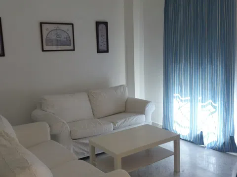 Piso en avenida de Ramón y Cajal, 5 a