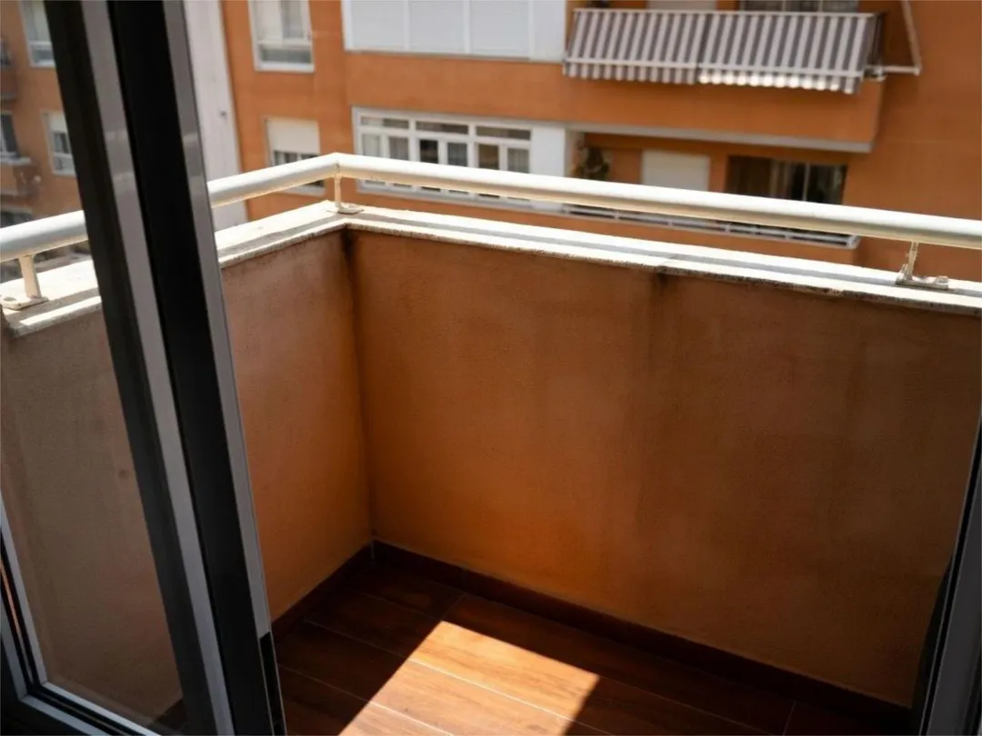 Piso en  Calle Évora 21 - Foto 3