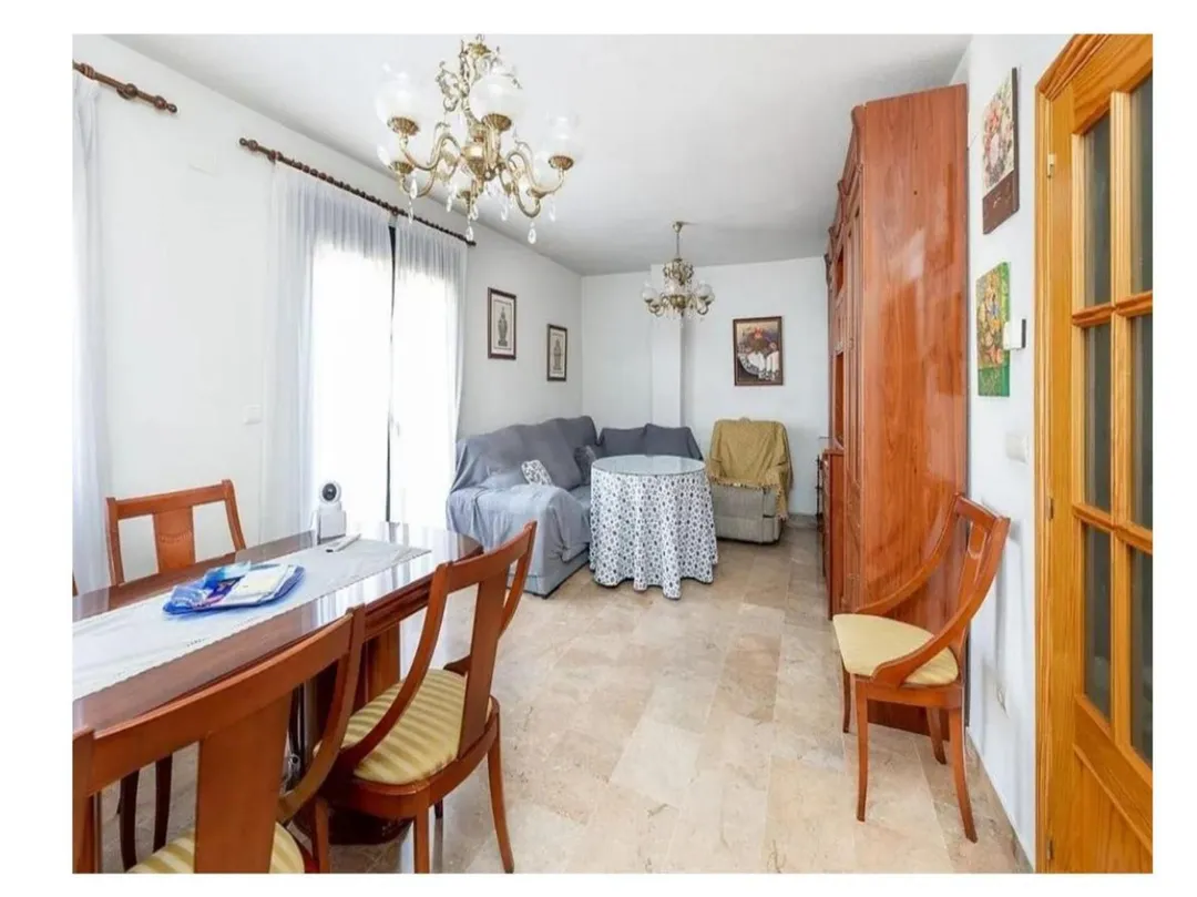 Piso en  Calle Aljibe Alto 11 - Foto 3