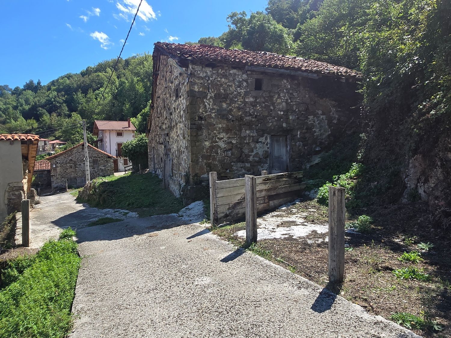 Casa de pueblo en Barrio Cueva, 1 h - Foto 2