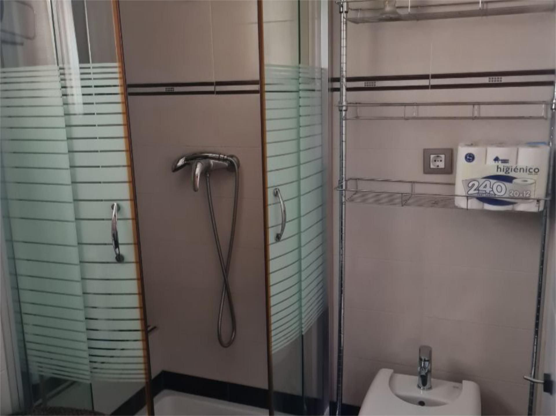 Piso en  Carrer del Poeta Mas i Ros 39 - Foto 4