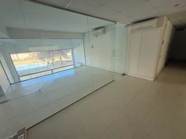 Local comercial en Sabadell - Foto 7