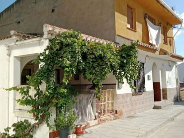 Chalet en  Calle Portugueses 24 - Foto 1