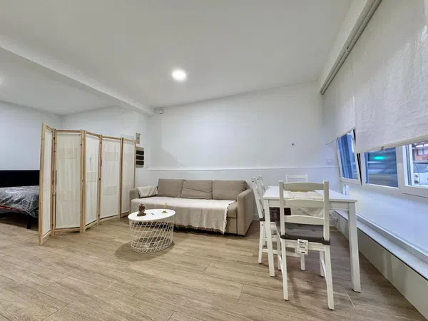 Estudio en Calle de Etruria - Foto 2