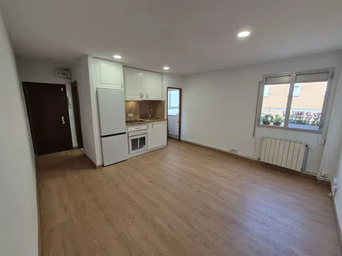 Piso en calle de Venancio Martín, 25