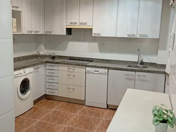 Piso en Calle de San Ignacio de Loyola, 16, Milán-Pumarín - Foto 2
