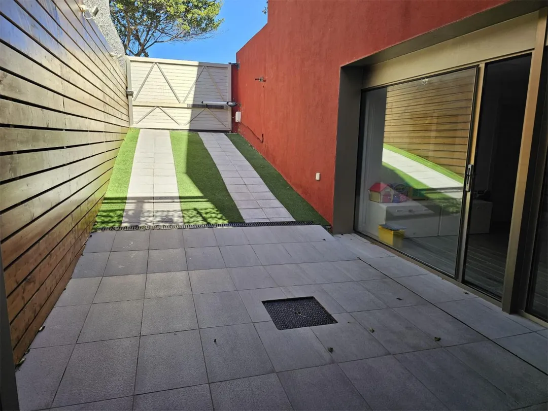 Casa adosada en  Calle Francisco de La Torre 31 - Foto 52