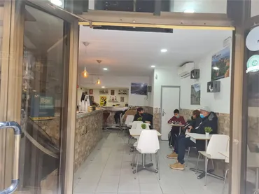 Local comercial en  Carrer de l'Hortènsia - Foto 3
