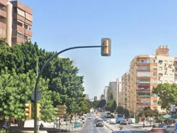 Piso en Plaza Aparejador Federico Bermúdez, Carranque - Haza Cuevas - Foto 2