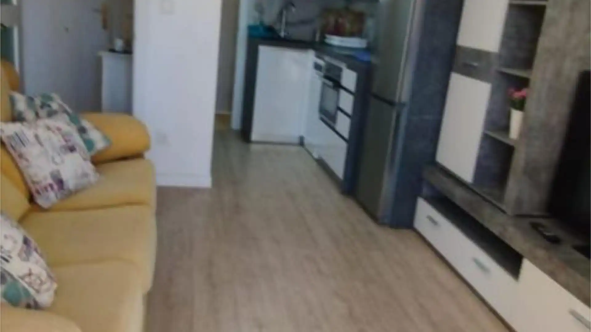 Piso en  Avenida del Doctor Orts Llorca 11 - Foto 8