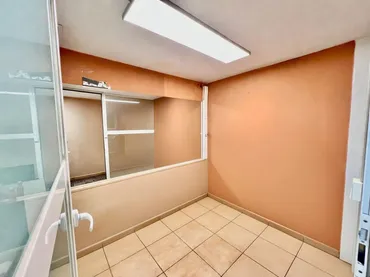 Local comercial en  Ronda de la Roureda - Foto 9