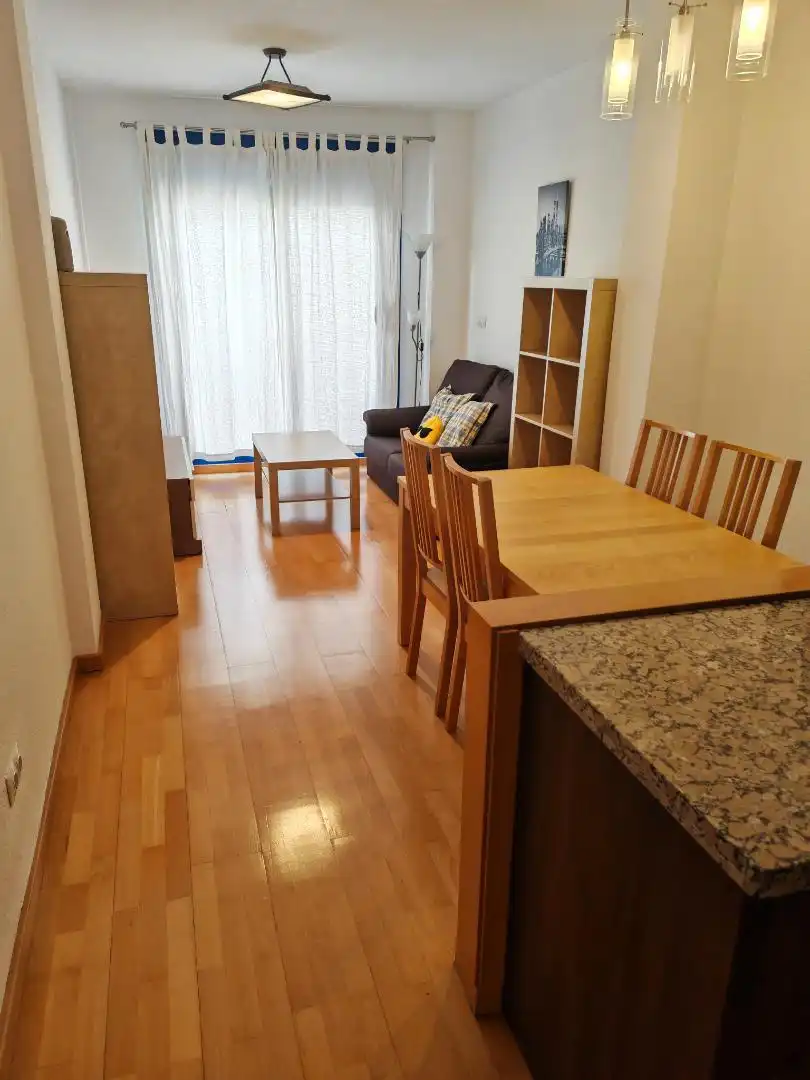 Piso en  Calle Magistral Segura 1 - Foto 2