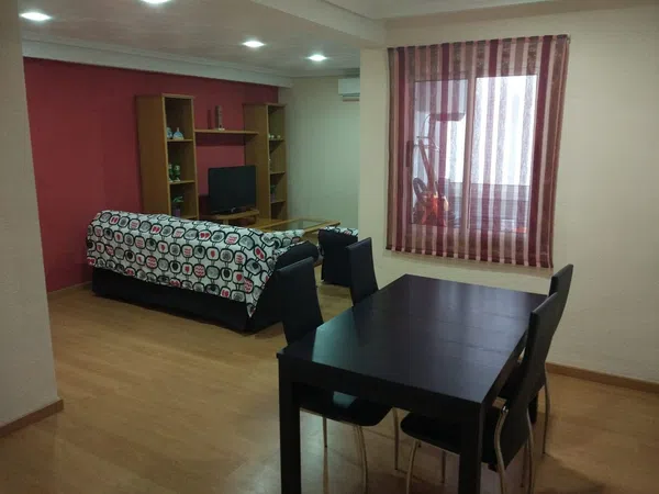 Piso en calle d'Empar Ballester, 14