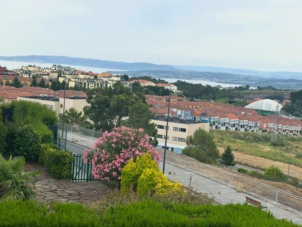 Chalet pareado en Elviña - A Zapateira - Foto 40