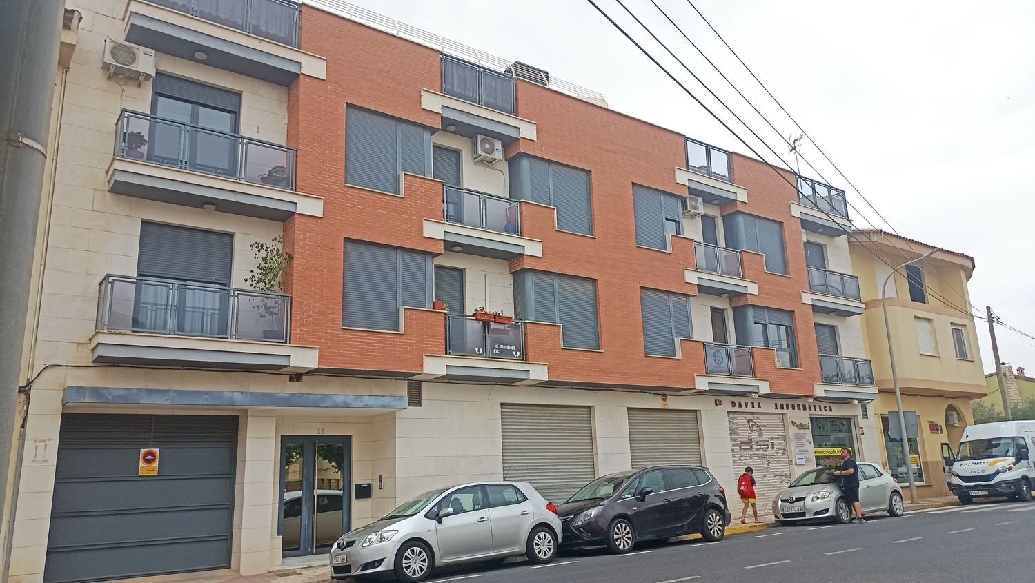 Piso en Casas-Ibañez - Foto 2