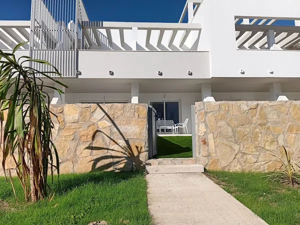 Chalet adosado en Urbanización Atlanterra f, 5, Atlanterra, Atlanterra - Foto 1