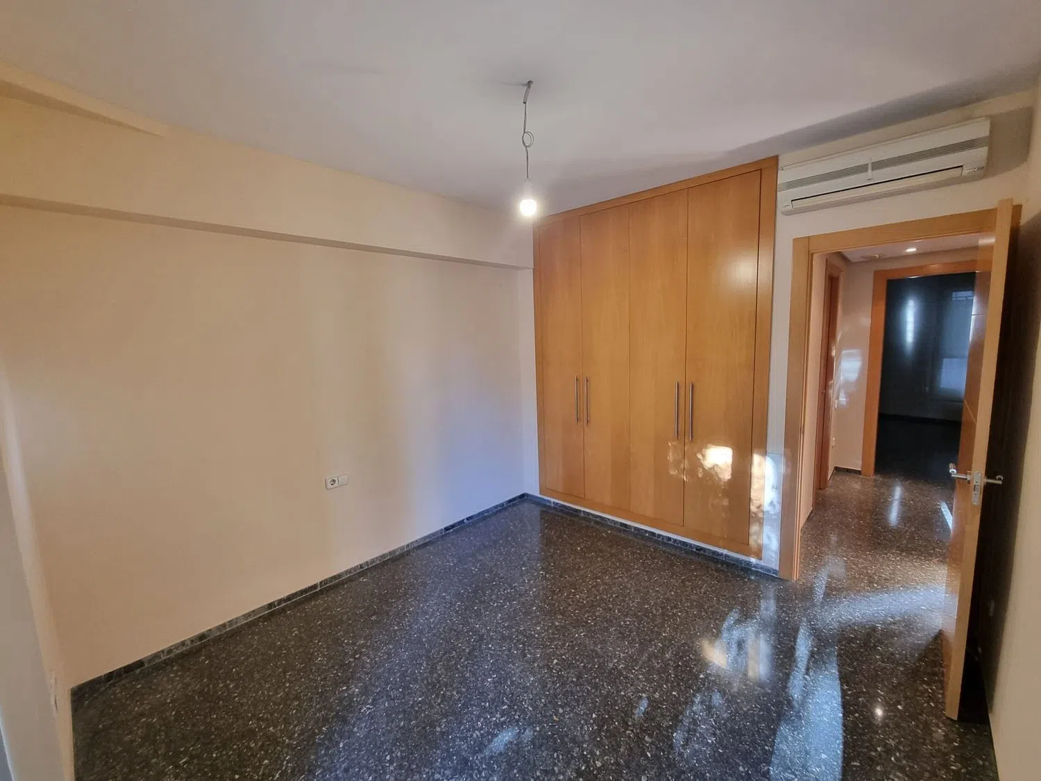 Piso en avenida de Peris i Valero, 143 - Foto 14