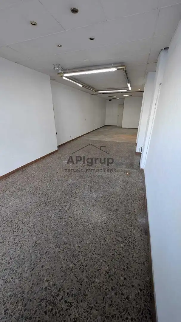 Local comercial en Sabadell - Foto 8