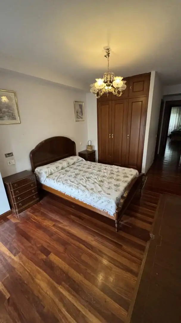 Piso en  Rúa Rosalía de Castro 35 - Foto 13