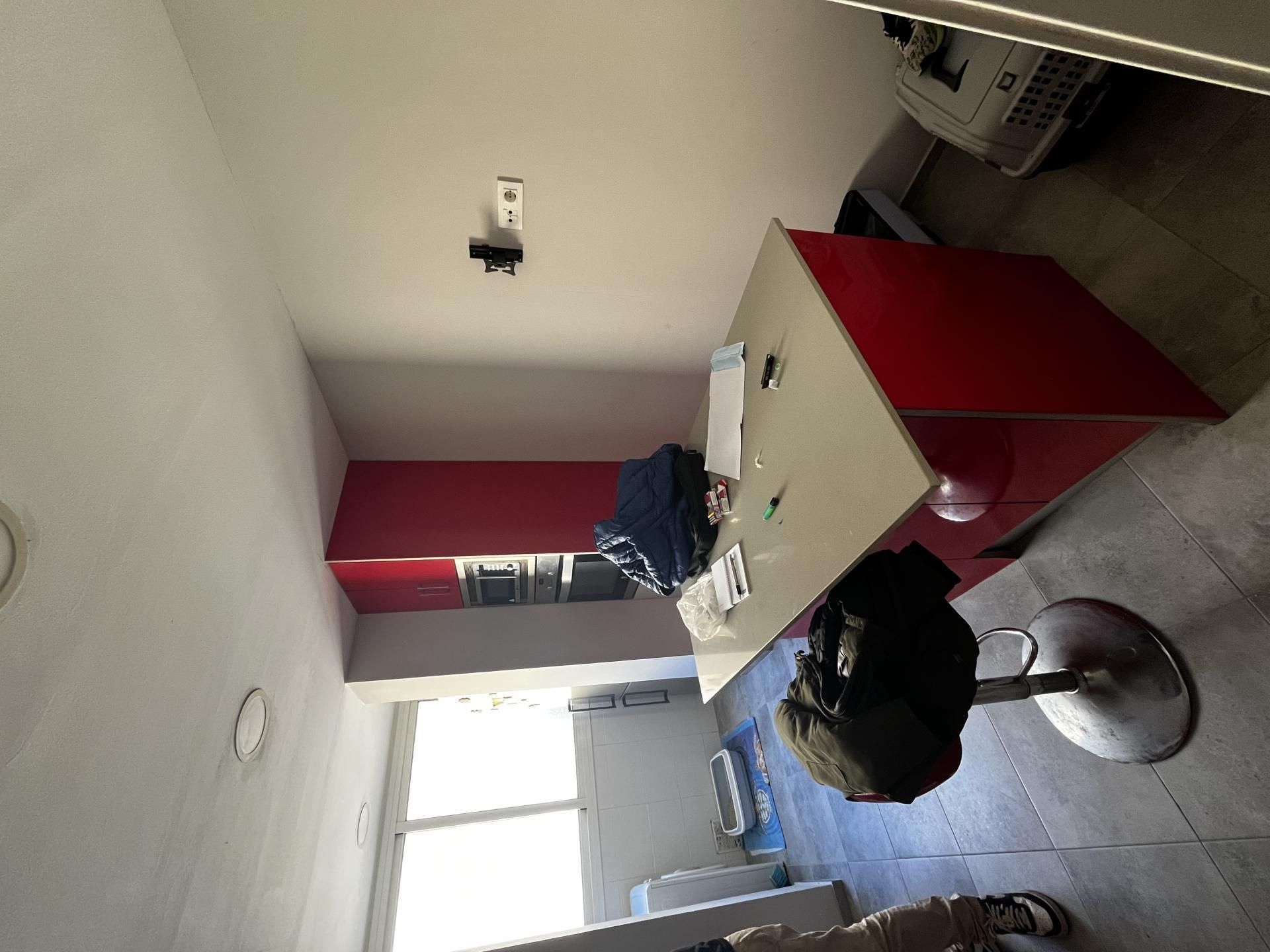 Piso en  Avinguda de la Malva-Rosa 130 - Foto 4