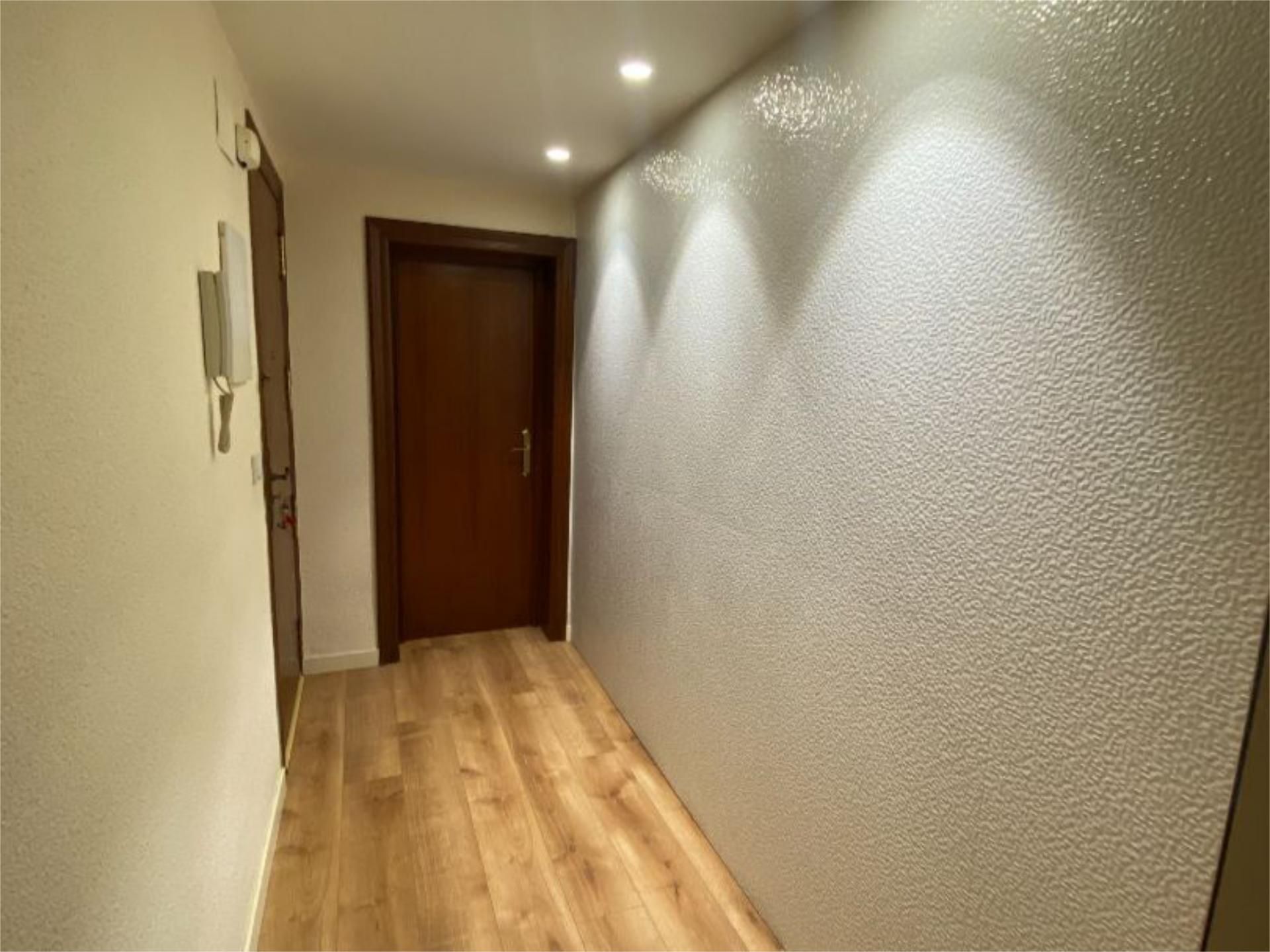 Planta baja en  Carrer Economista German Bernacer 22 - Foto 6