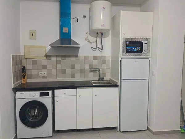 Estudio en Calle Juan j Ceballos Baena, 2, Cruz del Humilladero - Los Tilos - Foto 2