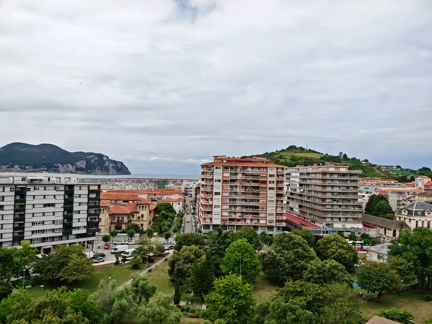Piso en  Calle Comandante Villar 17 - Foto 20