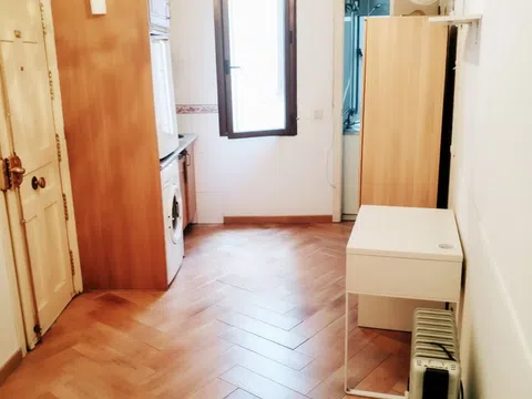 Estudio en calle Hernán Cortés, 21