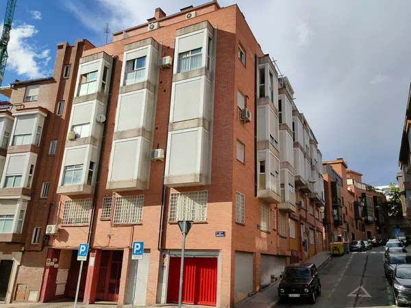 Piso en Miosotis, 46