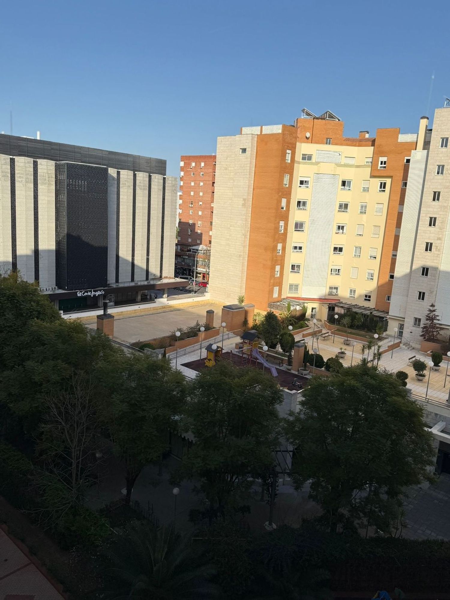 Piso en calle Luis de Morales, 1 - Foto 2