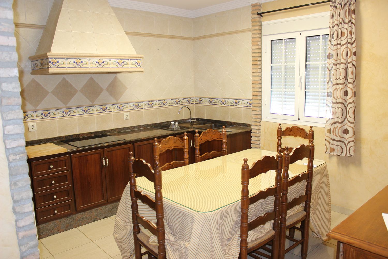 Chalet adosado en Calle Joselito el Gallo, 8 - Foto 3