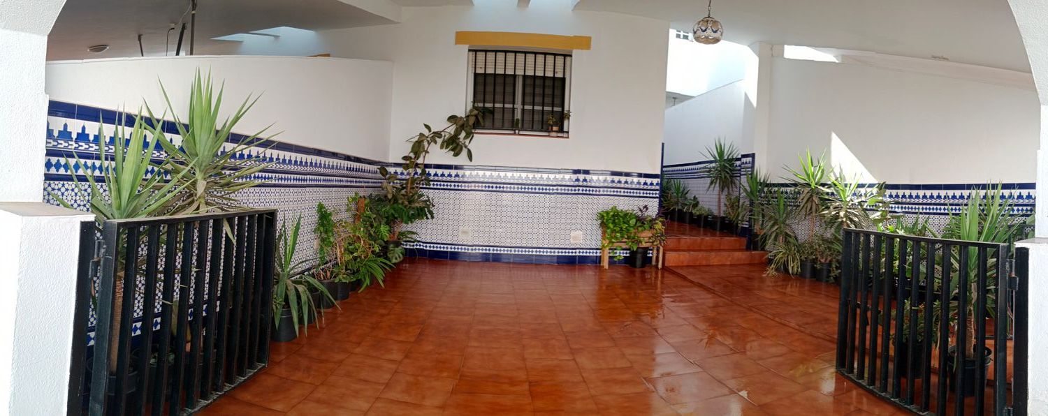Casa o chalet independiente en Calle Adelardo Covarsí, 18 - Foto 2