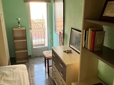 Piso en  Carrer d'Agustina d'Aragó 7 - Foto 16